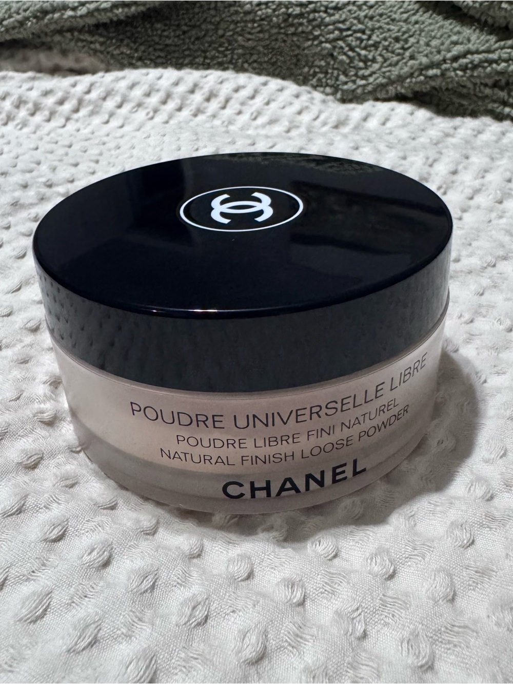 CHANEL Poudre Universelle Libre Natural Finish Loose Powder - Picture 4 of 7